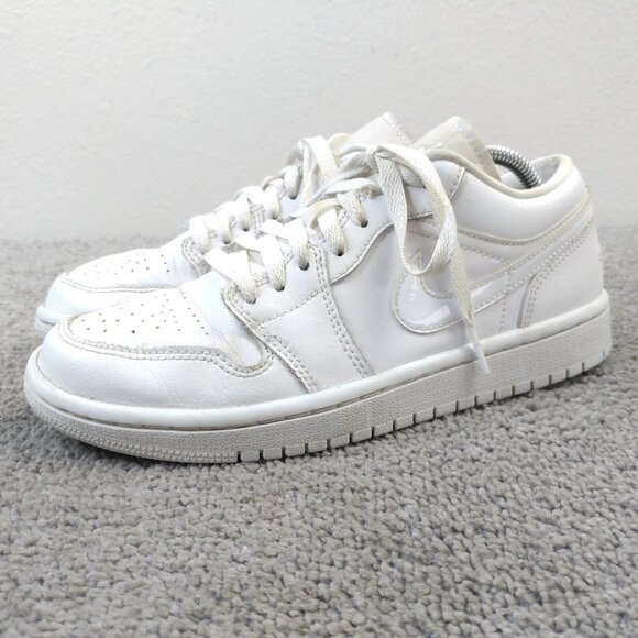 Nike Air Jordan 1 Low Triple White Womens Size 6.5 Shoes Leather DV0990-111 - Picture 1 of 13